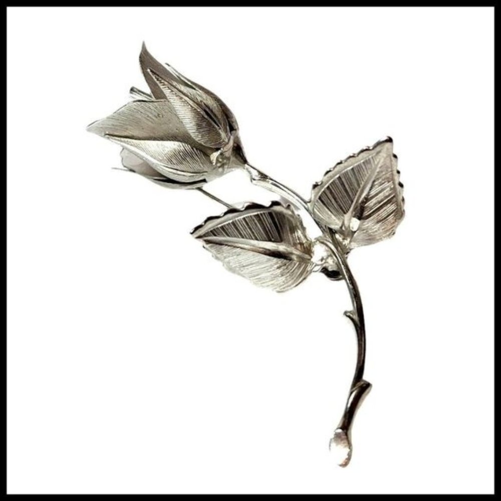Vintage Giovanni Silver Tone Stemmed Rose Pin Brooch Blooming